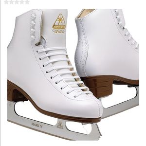 Jackson Ultima Girls' Artiste Figure Skates